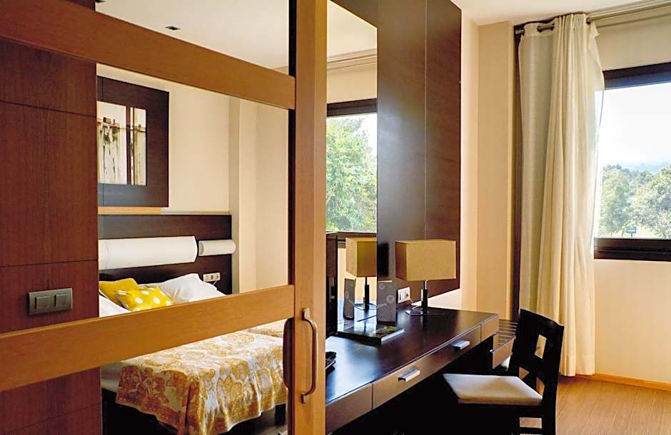 Oca Palacio De La Llorea Hotel & Spa