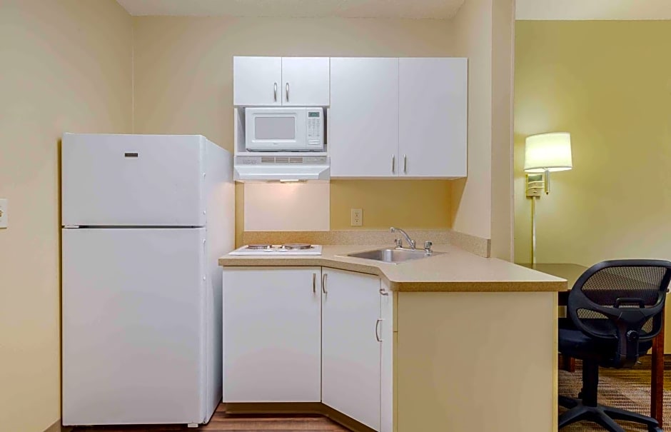 Extended Stay America Suites - Providence - West Warwick