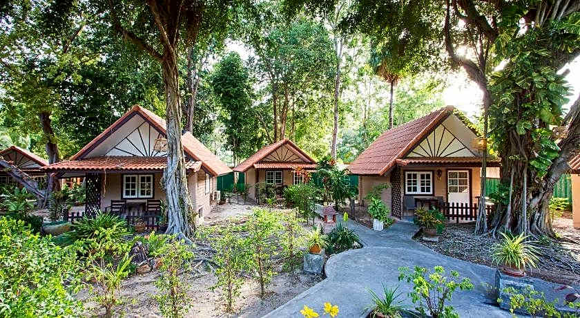 Harry's bungalow & Restaurant