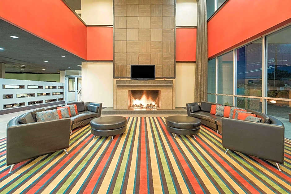 Wyndham Garden Midland