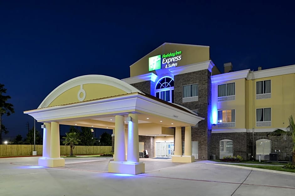 Holiday Inn Express and Suites Houston NW Tomball