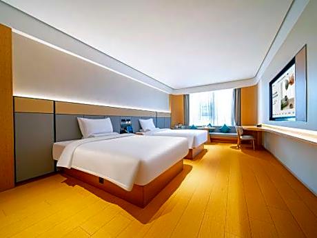 Huazhu - Deluxe Twin Room