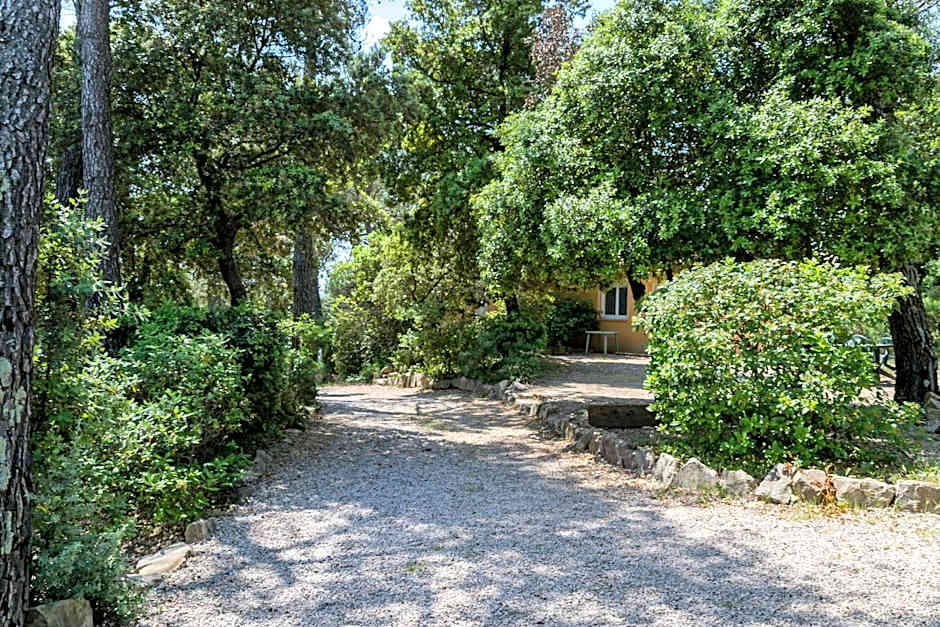 Les Arbousiers Village Hôtel Provençal