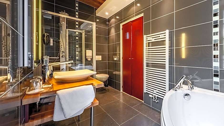 Logis Hotel De La Cote D'or