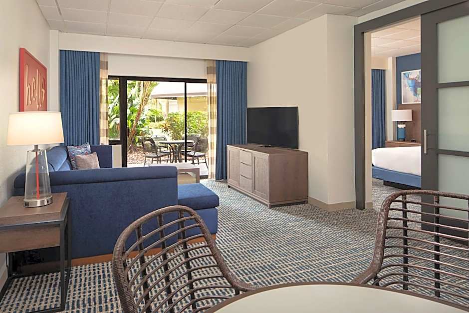 DoubleTree Suites by Hilton Orlando - Disney Springs® Area