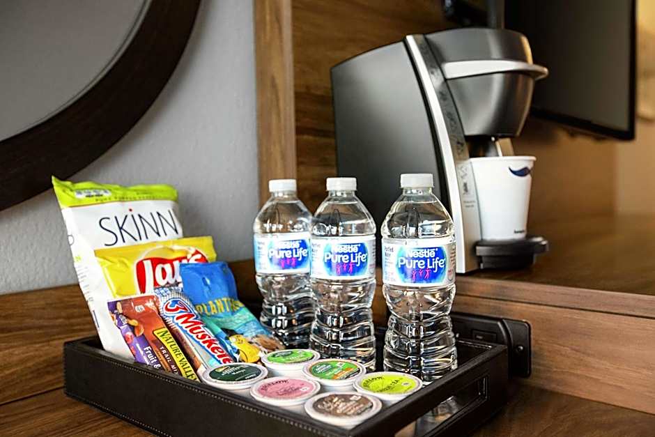 Hampton Inn By Hilton And Suites Ft. Lauderdale-Airport