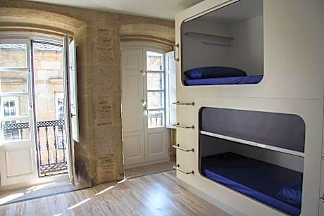 Hostel Cross