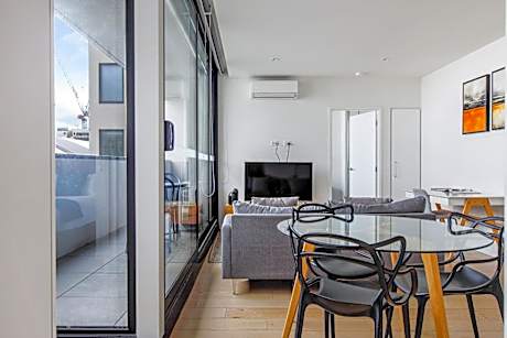 2 Bedroom Deluxe Apartment