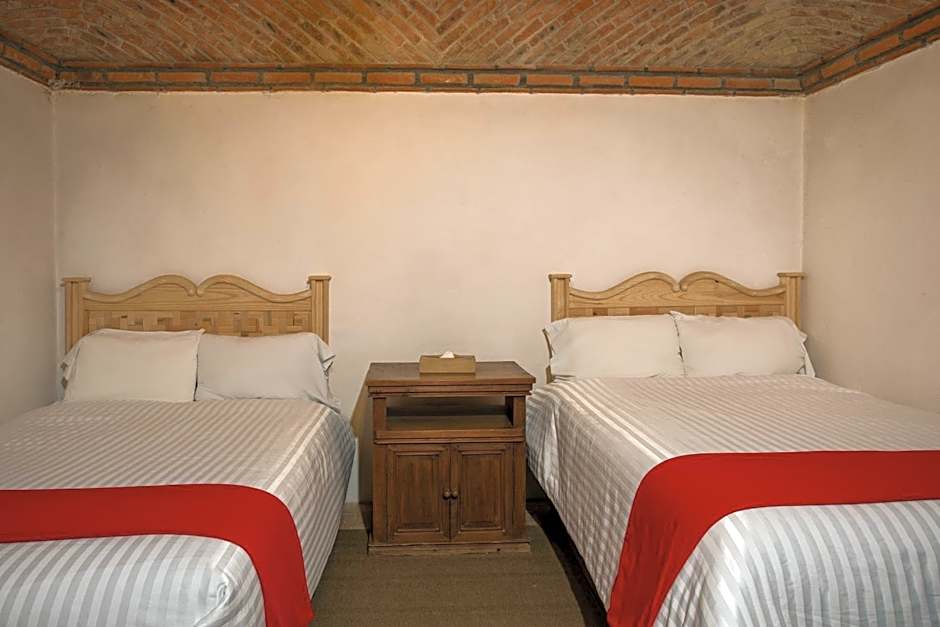 Atotonilco Hotel & Club