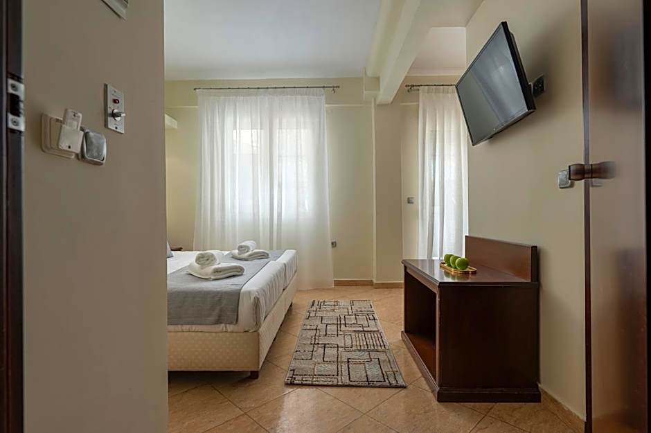 Filippos Hotel