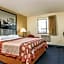 Super 8 by Wyndham Franklin/Middletown Area