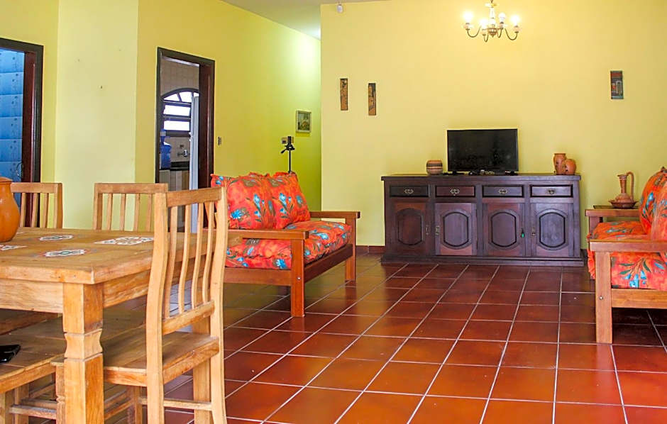 Conforto, Piscina, Churrasqueira, 300mts mar, Wi-Fi