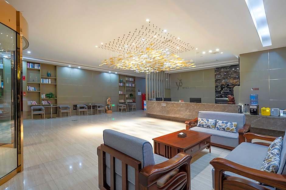 GYA Jiaxing Tongxiang City Century Avenue Hotel