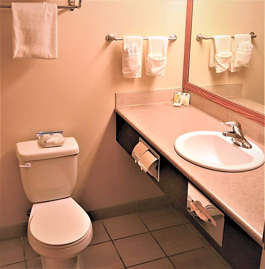 Sigma Inn & Suites Hudson's Hope