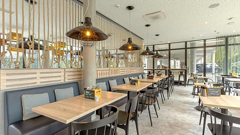Holiday Inn - the niu, Keg Hamburg Ost by IHG