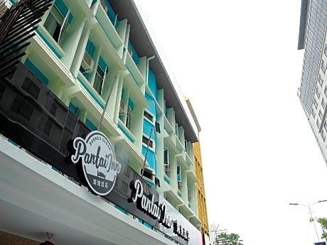 Pantai Inn