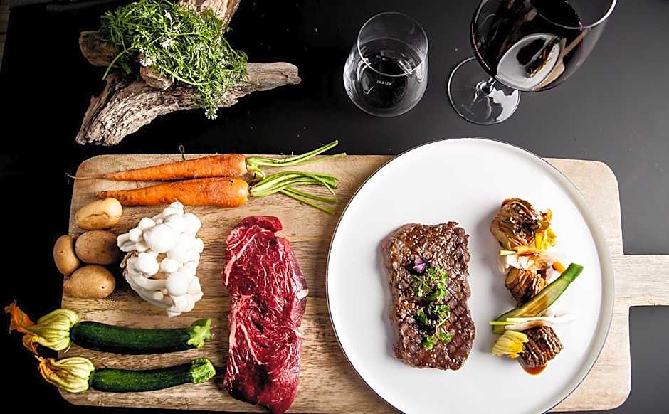 Hotel Le Lion D'Or et Restaurant La Table Du Lion