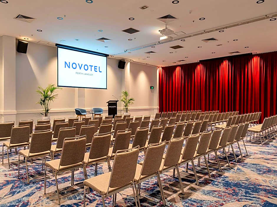 Novotel Langley Perth