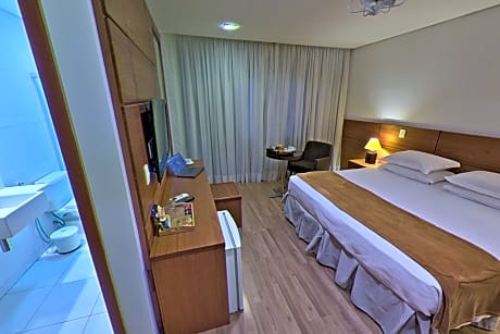Hotel Shelton