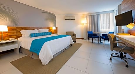 Suite-1 King Bed, Non-Smoking, Partial Ocean View, High Speed Internet Access, Mini Bar, Luxury, Ful