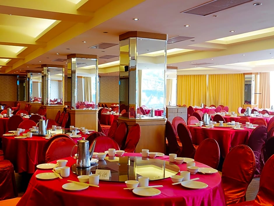 City Suites Gateway Hotel