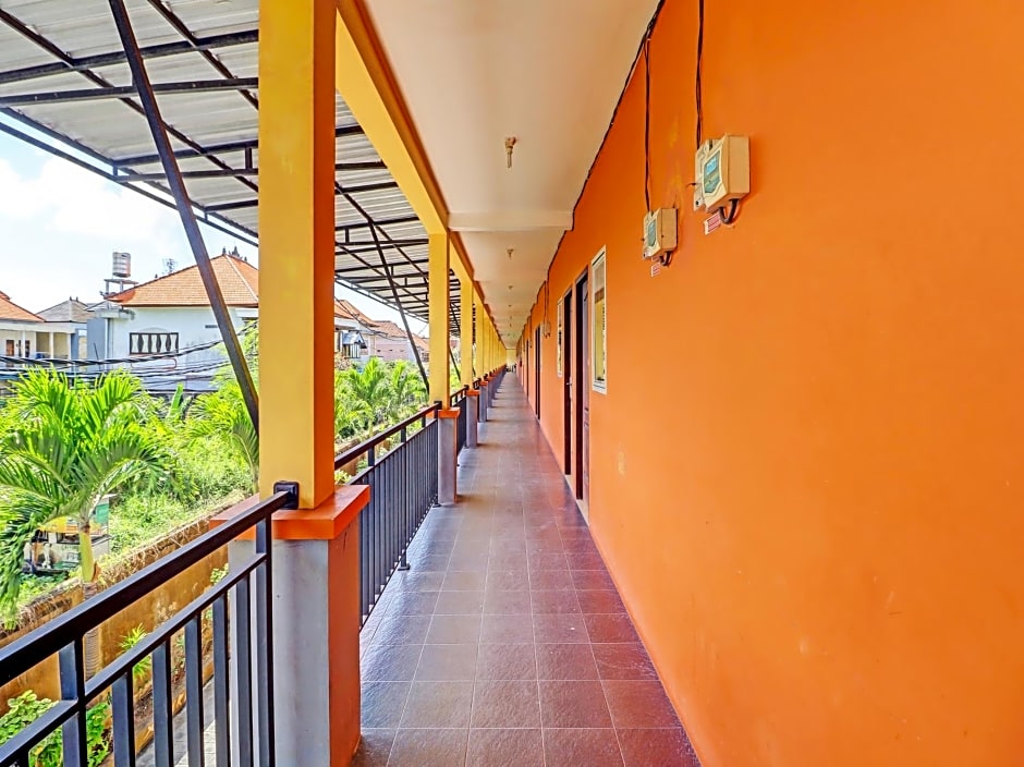 OYO 91628 Glogor Guest House