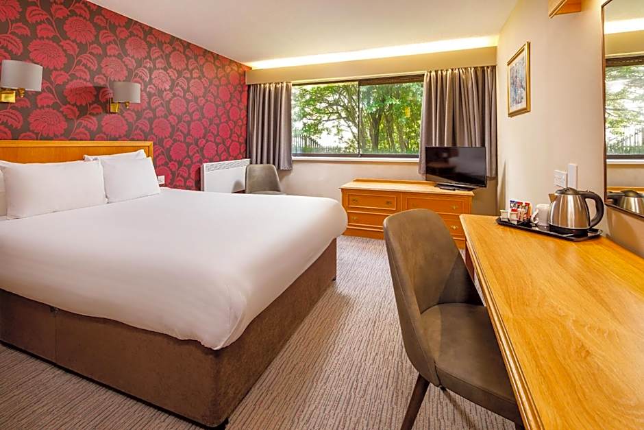 Mercure Livingston Hotel