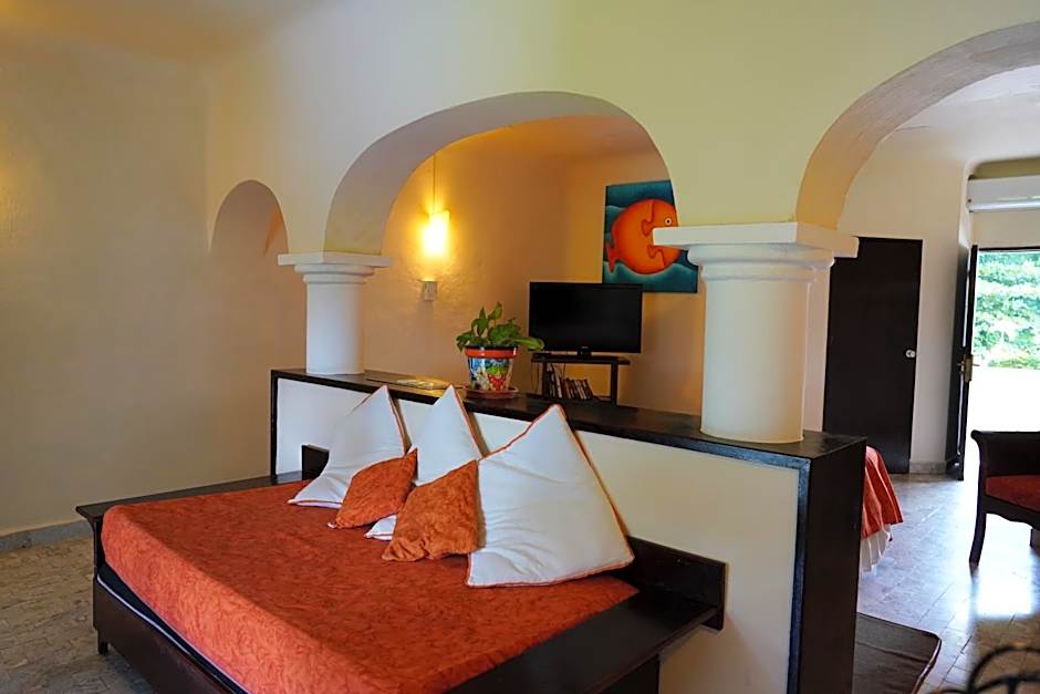 Villablanca Garden Beach Hotel