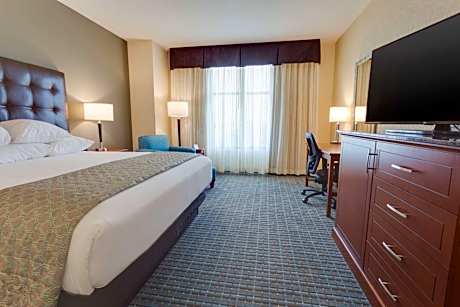 Superior King Room - Accessible, Tub