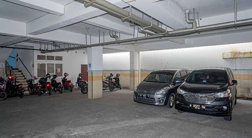 RedDoorz @ Hotel Artama Pandanaran Semarang