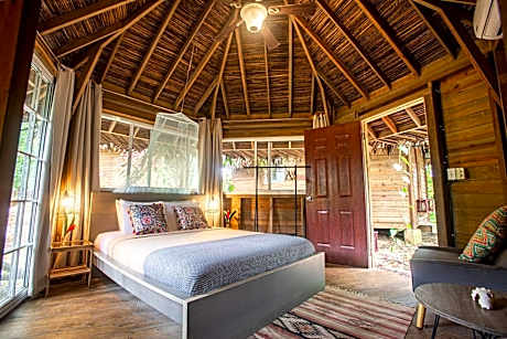 Standard Bungalow Private Bathroom