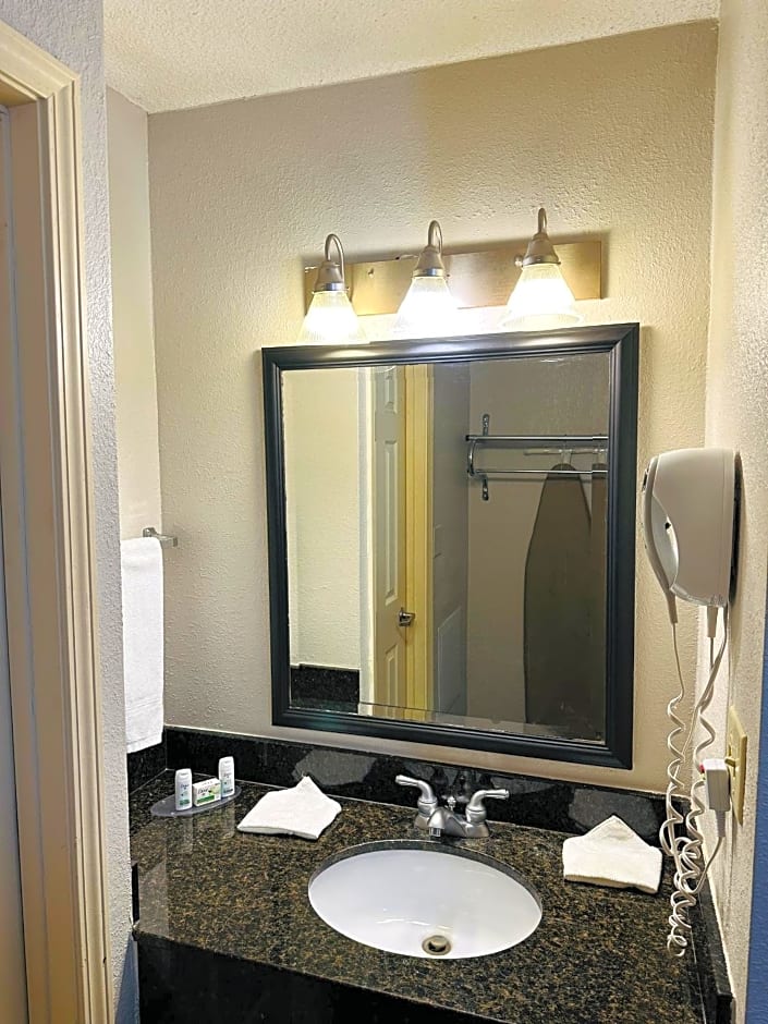 Baymont by Wyndham Indianapolis South