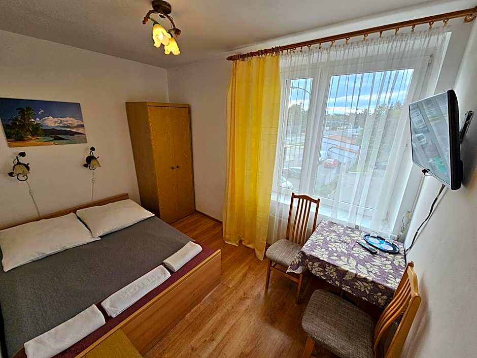 Hotel Eden 24h