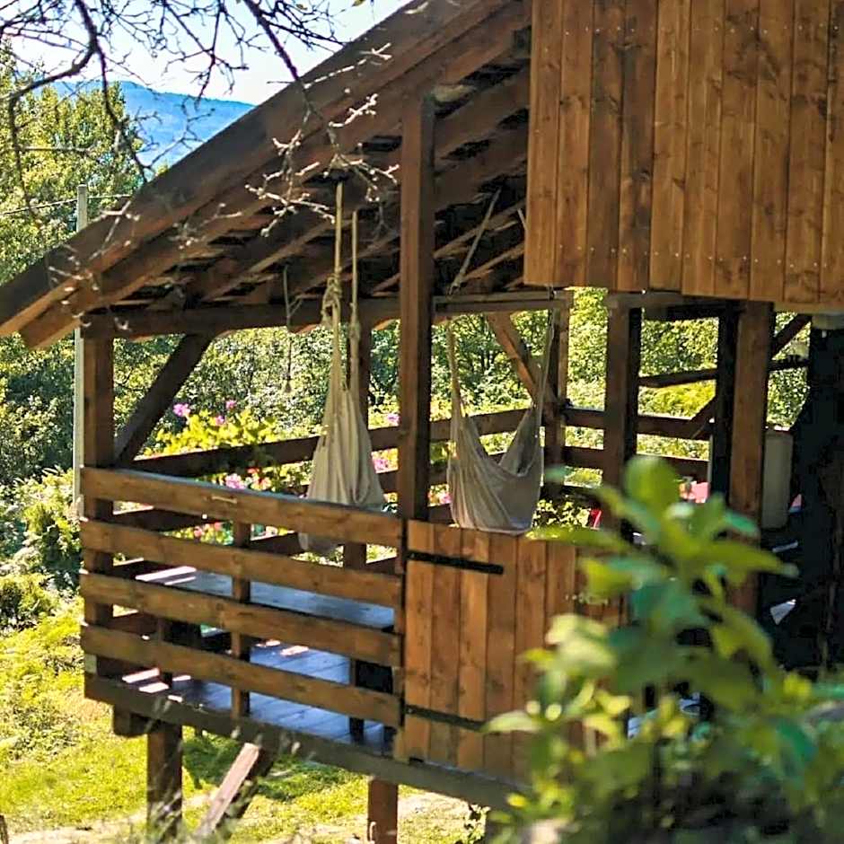 Robinzonski turizam "Robin` s Hood"