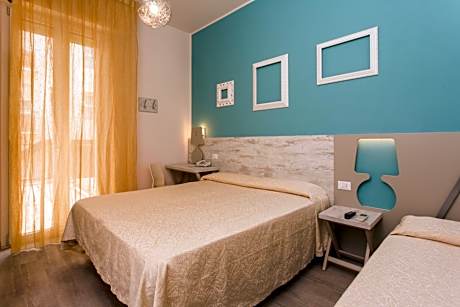 Deluxe Quadruple Room