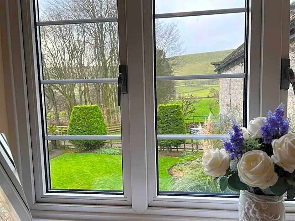 Dunscar Farm Bed & Breakfast