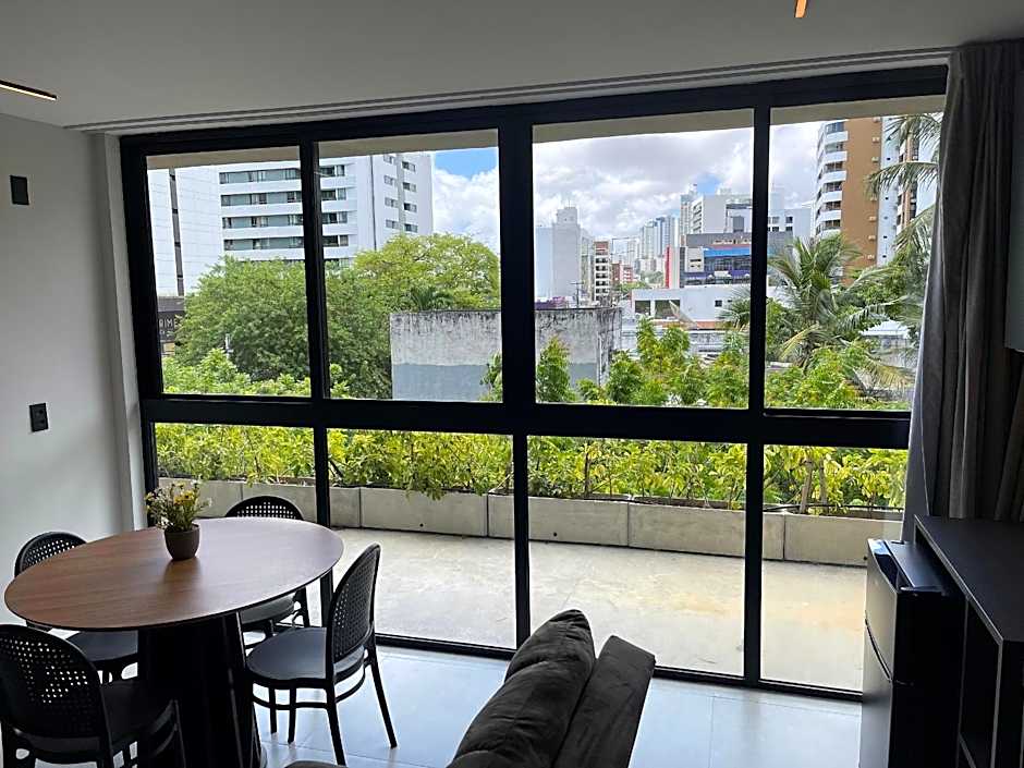 Urban 750 by Day by Day