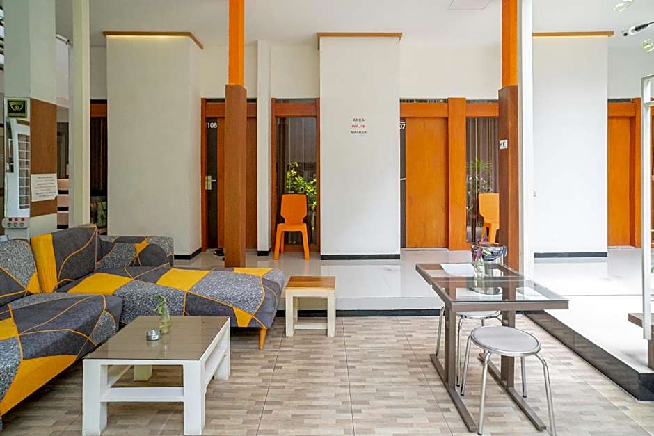 RedDoorz Syariah near Transmart MX Malang