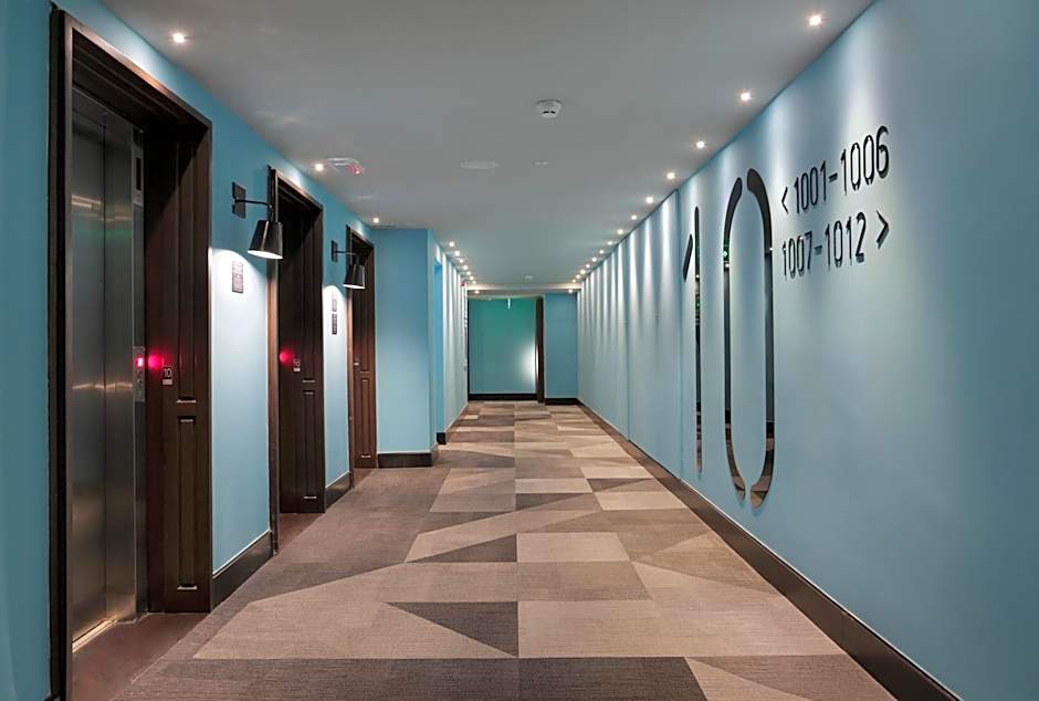 Yoo2 Rio de Janeiro, Tapestry Collection by Hilton