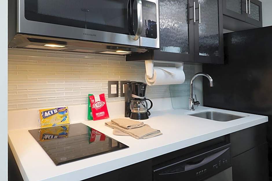 Candlewood Suites Celaya By IHG