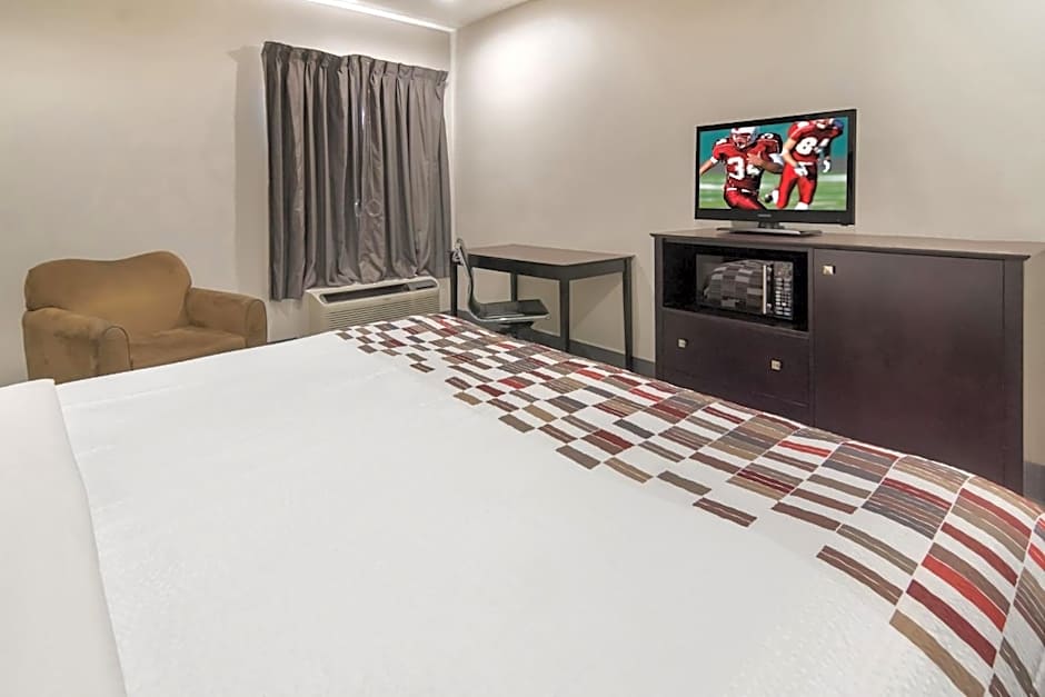 Red Roof Inn Terrell