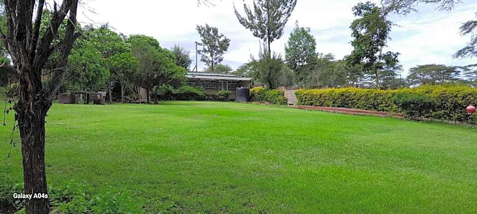 Esikar Gardens Hotel