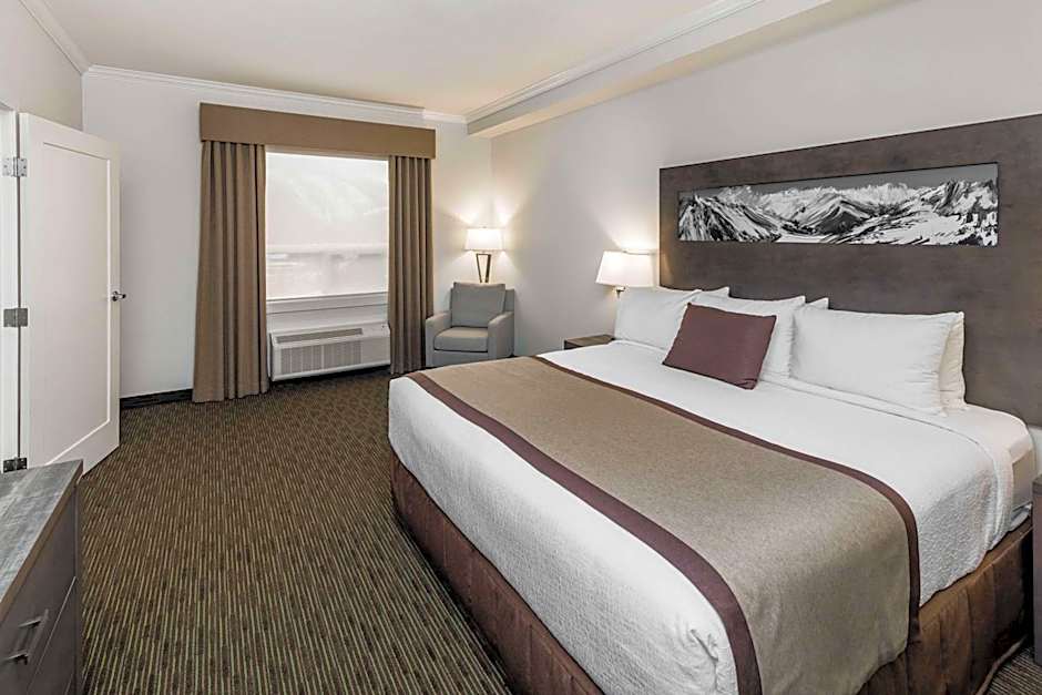 Ramada by Wyndham Revelstoke