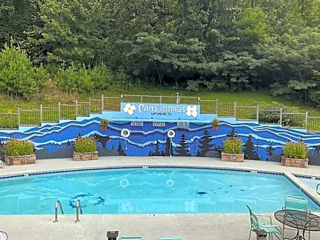 Carr's Northside Hotel and Cottages