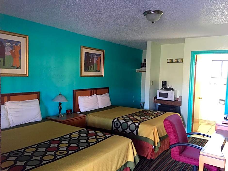 Klamath Motor Lodge