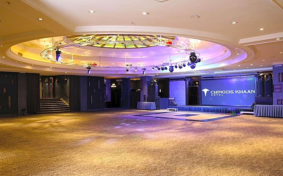 Chinggis Khaan Hotel