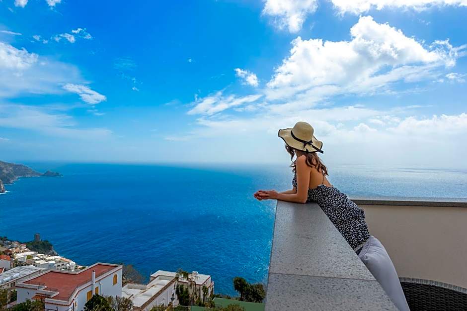 Albadamare Boutique Hotel