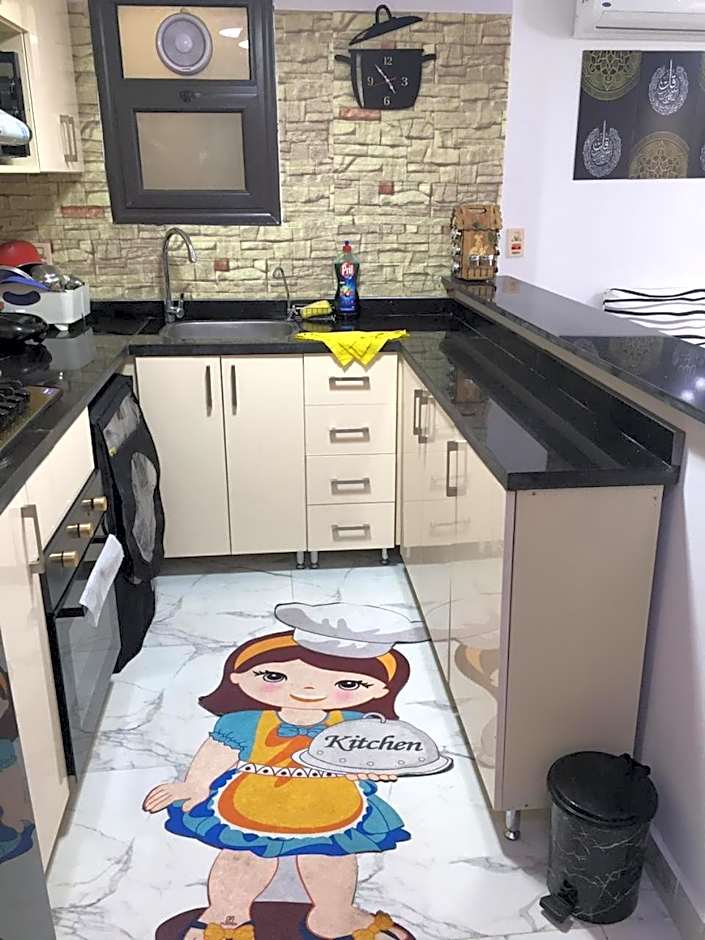 شاليه على البحر بورتوسعيد