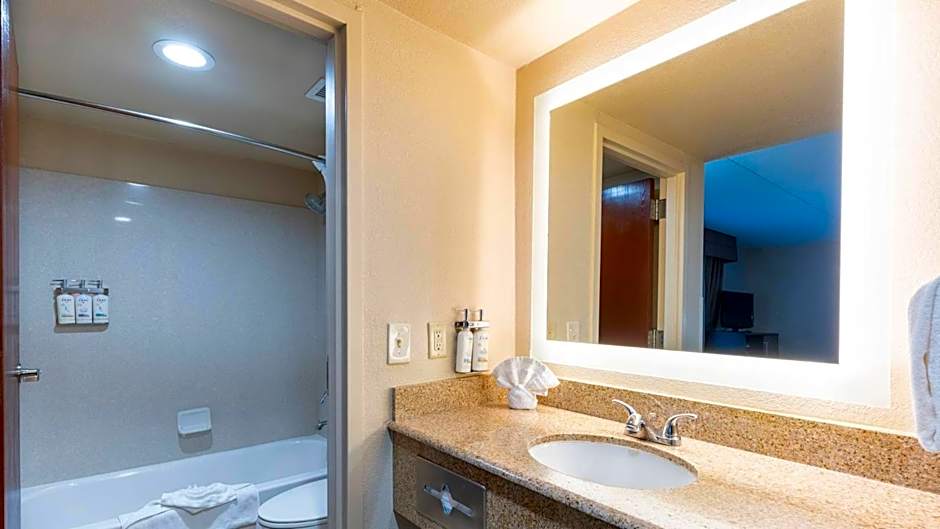 Grand Canyon Hotel & Suites