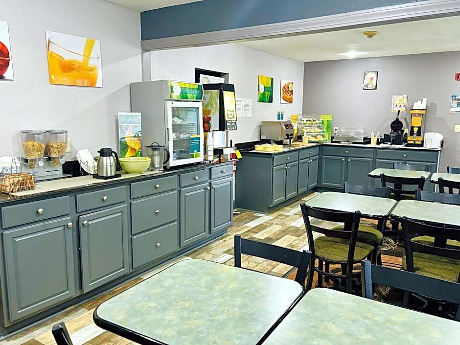 Quality Inn Raynham - Taunton